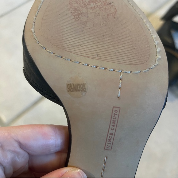 Vince Camuto Leather Thick Ankle Strap Block Heel - Picture 5 of 6